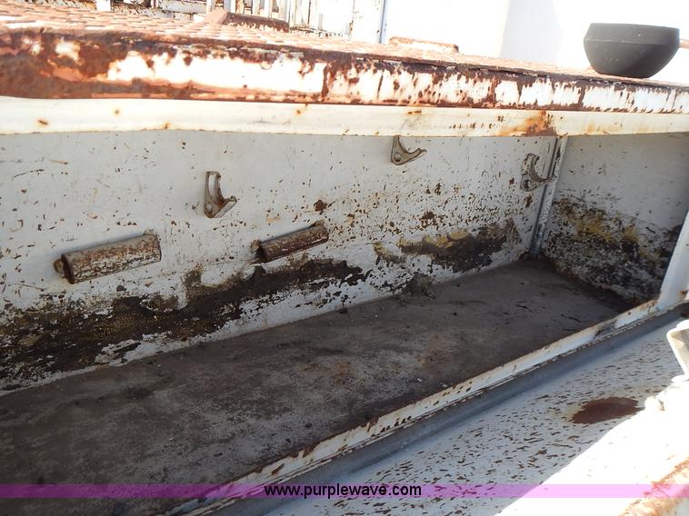 image for item L3601 C&S WHLCHC service bed