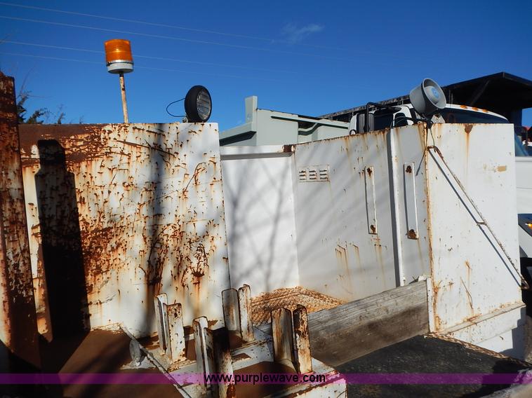 image for item L3601 C&S WHLCHC service bed