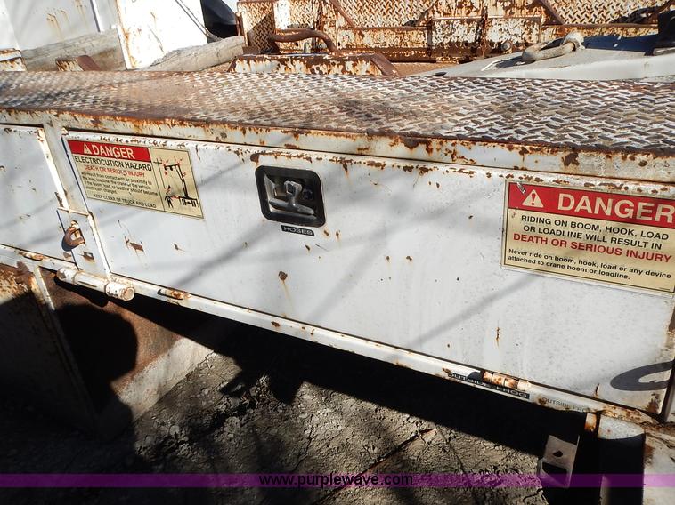 image for item L3601 C&S WHLCHC service bed