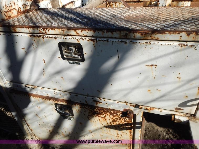 image for item L3601 C&S WHLCHC service bed