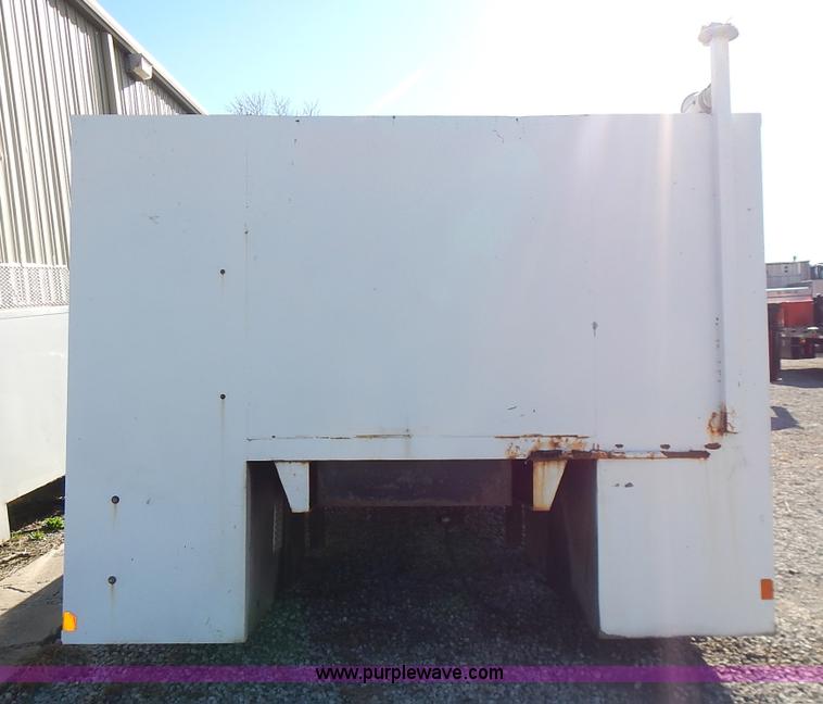 image for item L3602 RC service bed