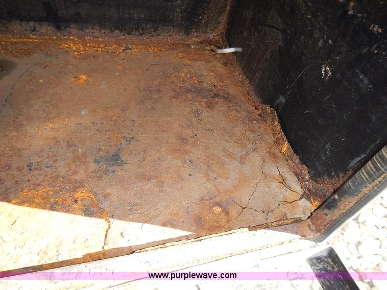 image for item L3602 RC service bed