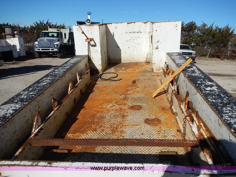 image for item L3602 RC service bed