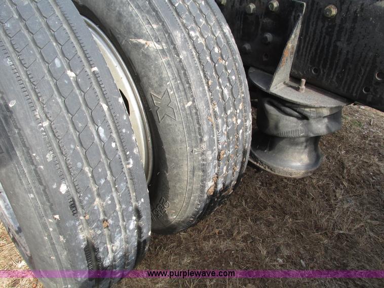 image for item L5370 1979 Am General M915 semi truck