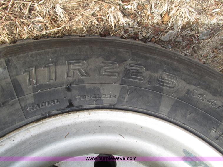 image for item L5370 1979 Am General M915 semi truck