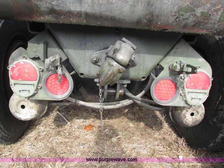 image for item L5370 1979 Am General M915 semi truck