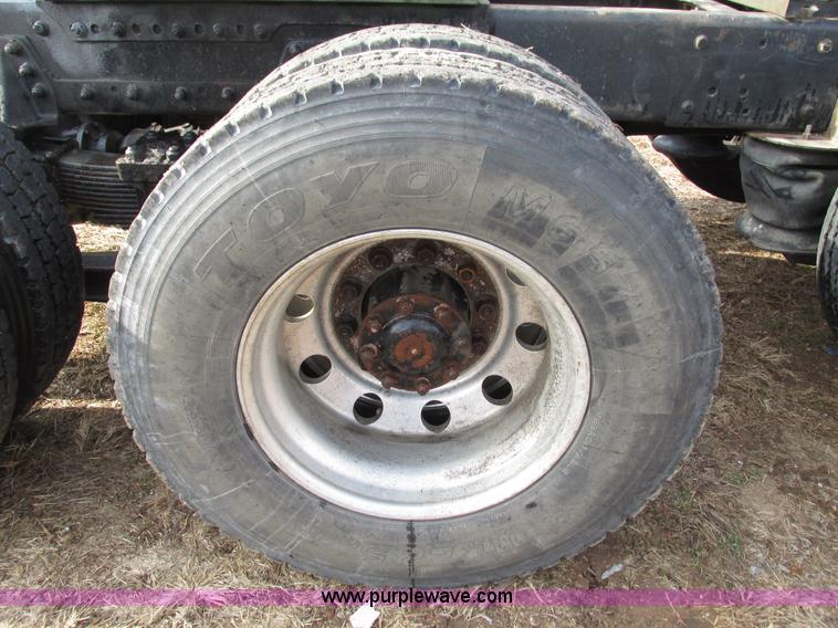 image for item L5370 1979 Am General M915 semi truck