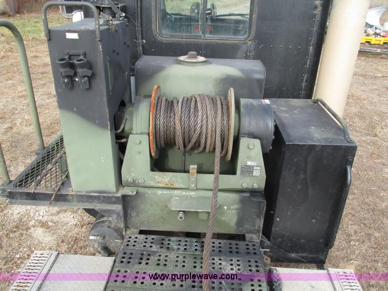 image for item L5370 1979 Am General M915 semi truck