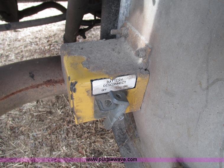 image for item L5370 1979 Am General M915 semi truck