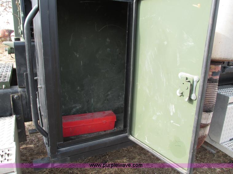 image for item L5370 1979 Am General M915 semi truck