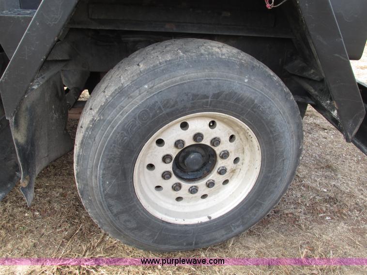 image for item L5370 1979 Am General M915 semi truck