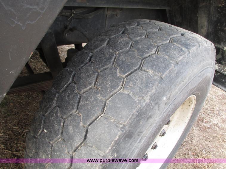 image for item L5370 1979 Am General M915 semi truck