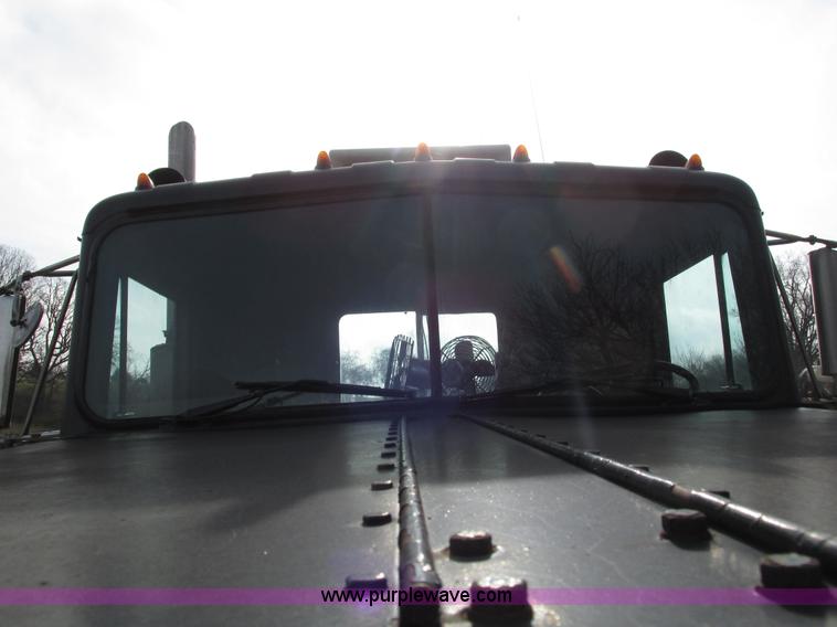 image for item L5370 1979 Am General M915 semi truck