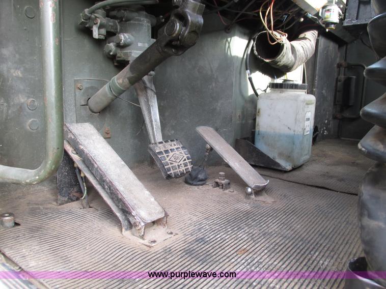 image for item L5370 1979 Am General M915 semi truck