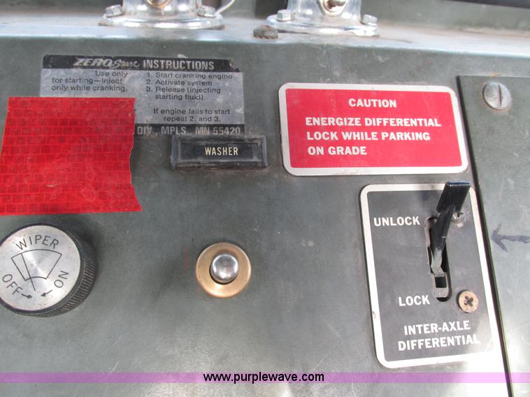 image for item L5370 1979 Am General M915 semi truck