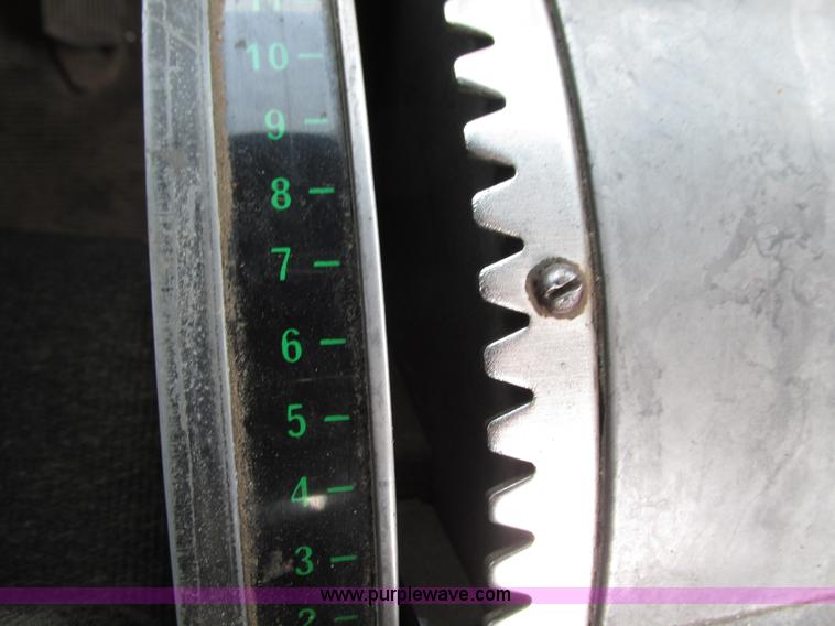 image for item L5370 1979 Am General M915 semi truck