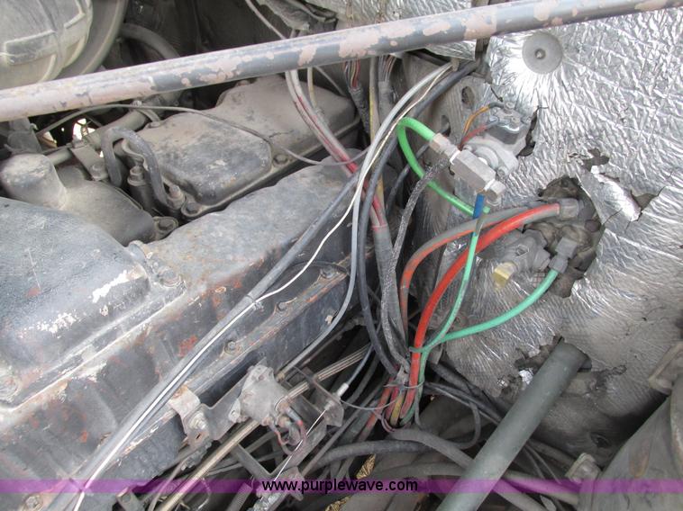 image for item L5370 1979 Am General M915 semi truck