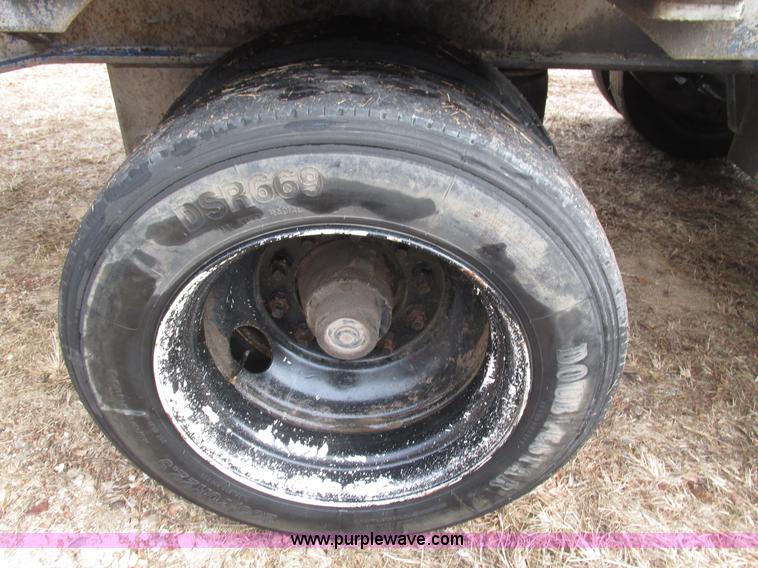 image for item L5371 1989 Transcraft DTL19-48 drop deck trailer