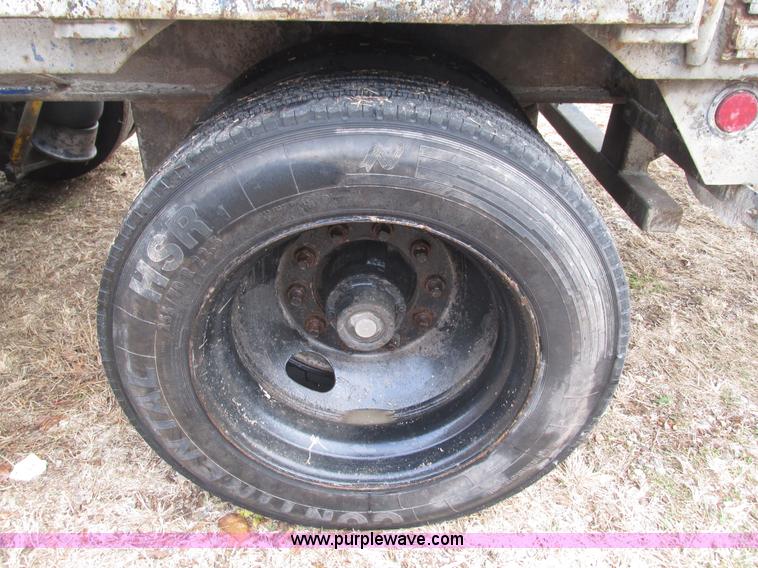 image for item L5371 1989 Transcraft DTL19-48 drop deck trailer