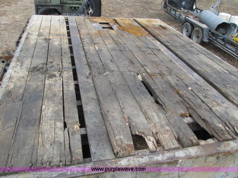 image for item L5371 1989 Transcraft DTL19-48 drop deck trailer