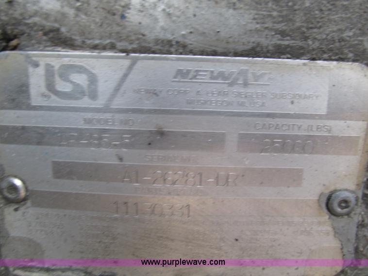 image for item L5371 1989 Transcraft DTL19-48 drop deck trailer