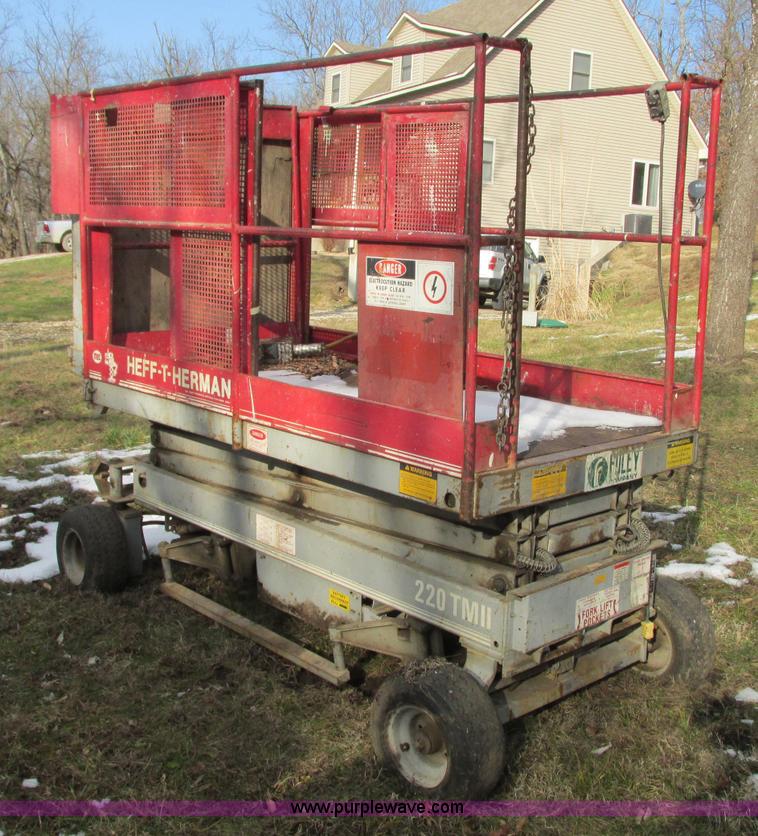 image for item N9340 Mec Z20TM II Heff-T-Herman scissor lift