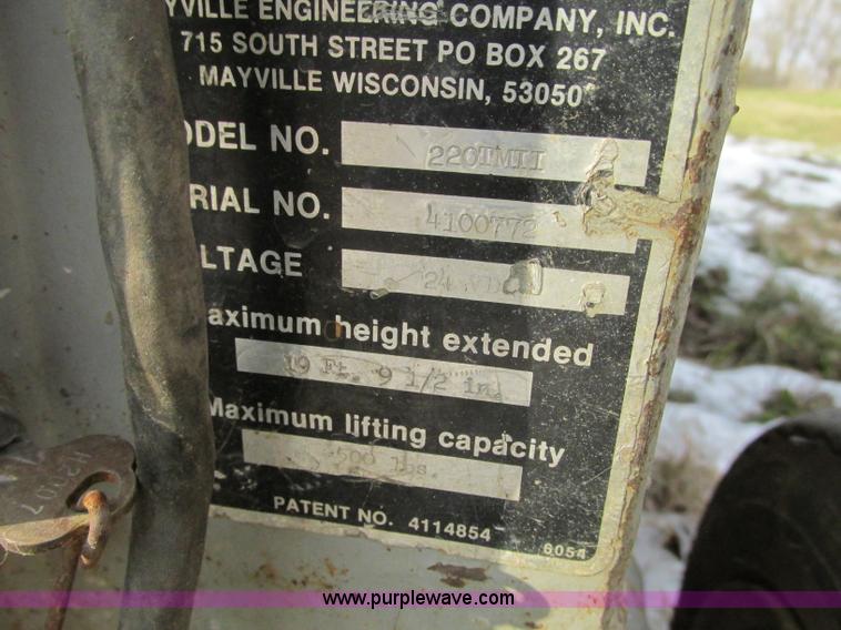 image for item N9340 Mec Z20TM II Heff-T-Herman scissor lift