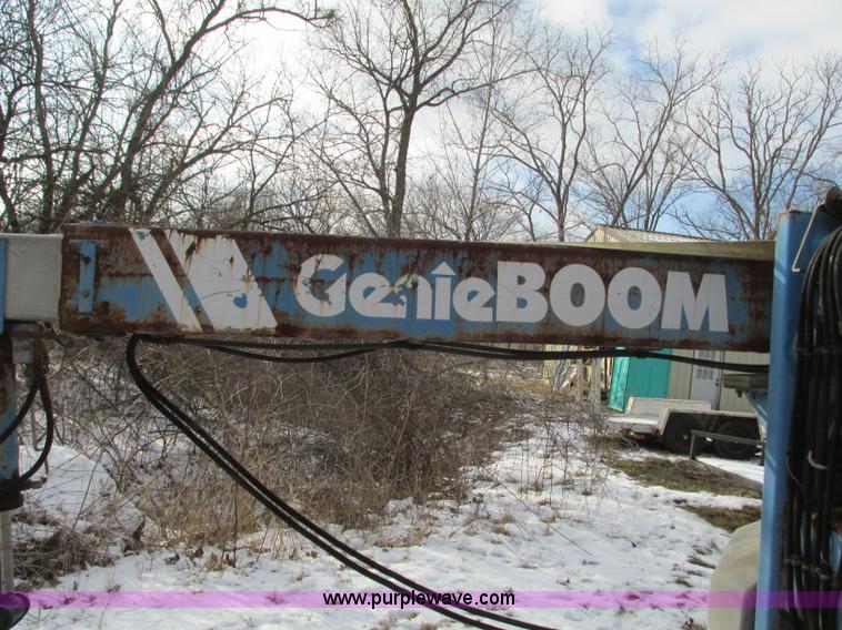 image for item N9341 Genie Z30/20HD boom lift