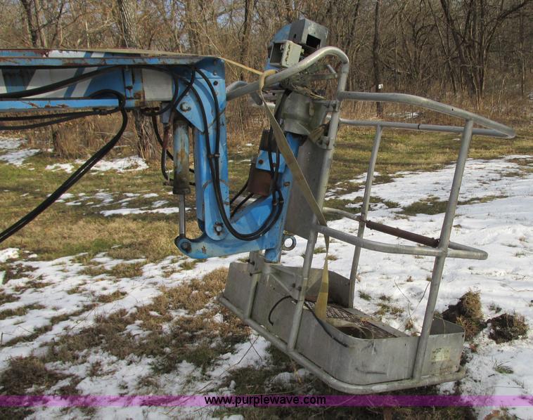 image for item N9341 Genie Z30/20HD boom lift