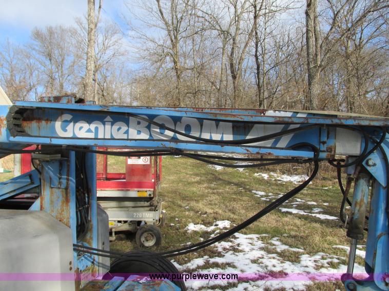 image for item N9341 Genie Z30/20HD boom lift