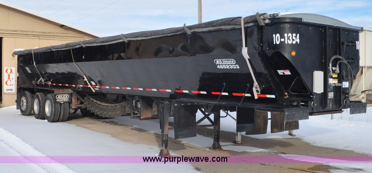 image for item G7092 2010 Aulick Aultimate 4652303 live bottom trailer