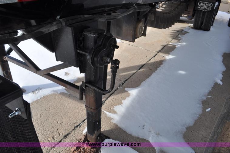 image for item G7092 2010 Aulick Aultimate 4652303 live bottom trailer