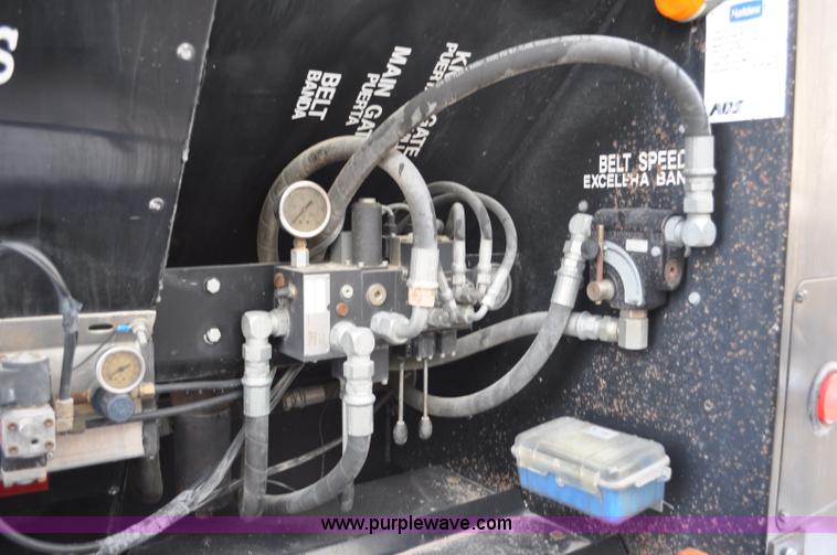 image for item G7092 2010 Aulick Aultimate 4652303 live bottom trailer