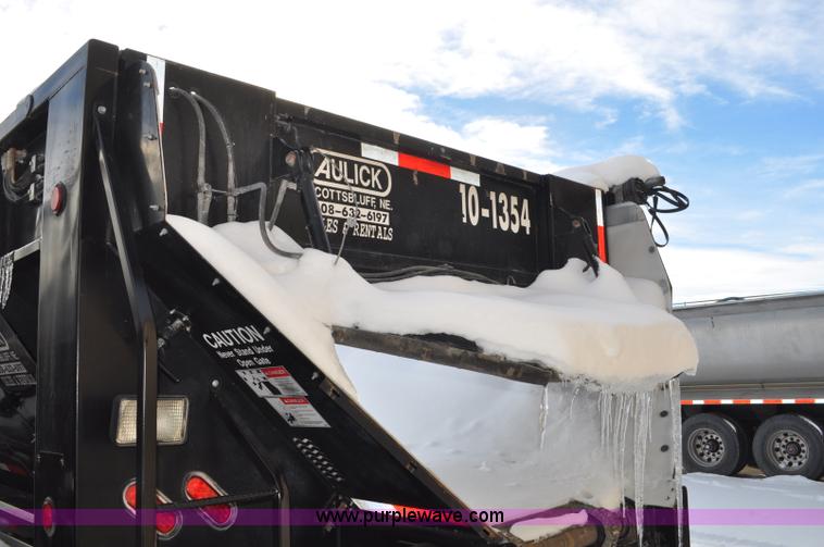 image for item G7092 2010 Aulick Aultimate 4652303 live bottom trailer