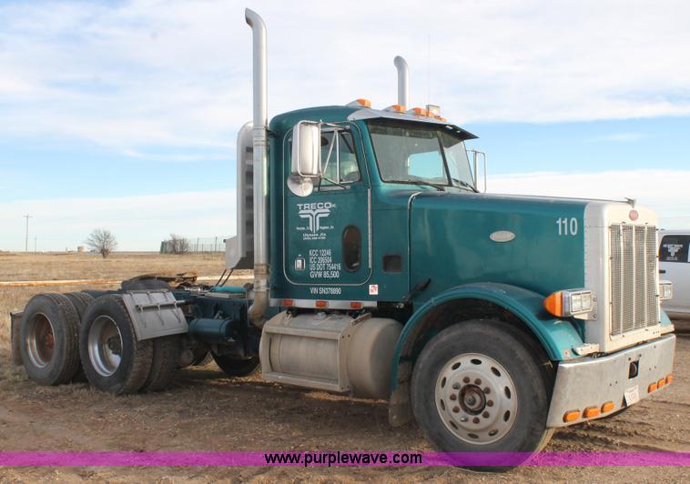 image for item J1344 1995 Peterbilt 378 semi truck