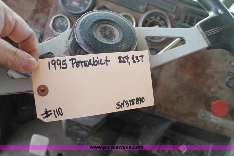 image for item J1344 1995 Peterbilt 378 semi truck