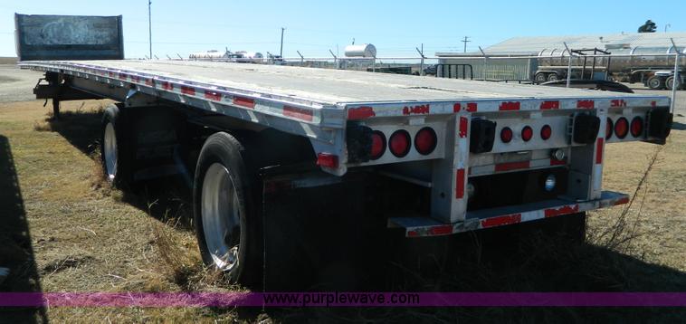 image for item J5154 1994 Raven flatbed trailer