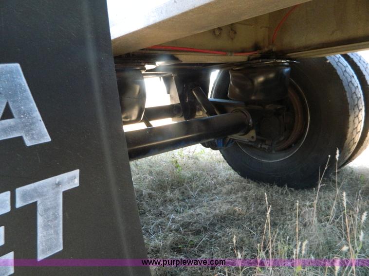 image for item J5154 1994 Raven flatbed trailer