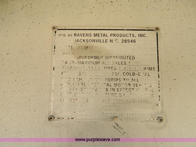 image for item J5154 1994 Raven flatbed trailer