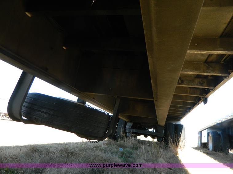 image for item J5154 1994 Raven flatbed trailer