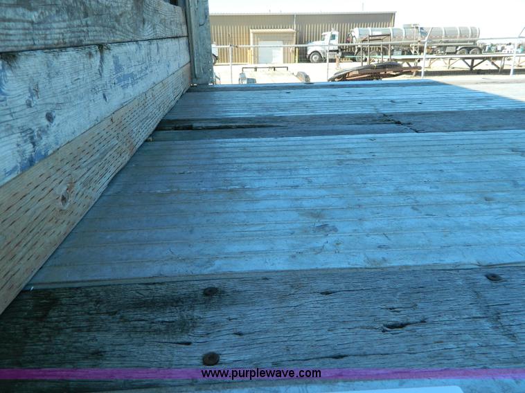 image for item J5154 1994 Raven flatbed trailer