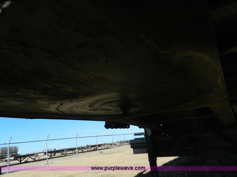 image for item J5154 1994 Raven flatbed trailer