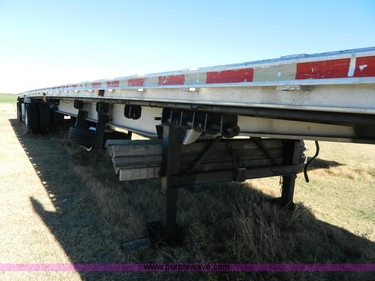 image for item J5154 1994 Raven flatbed trailer