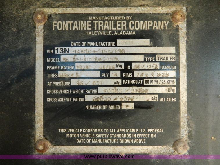 image for item J5155 2005 Fontaine flatbed trailer