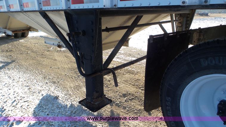 image for item J8395 2010 Merritt double hopper grain trailer