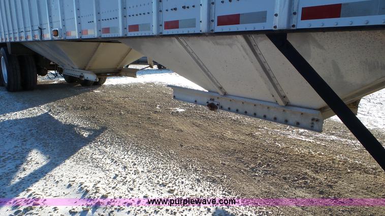 image for item J8395 2010 Merritt double hopper grain trailer