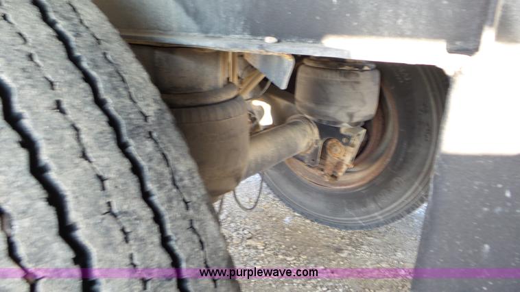 image for item J8395 2010 Merritt double hopper grain trailer