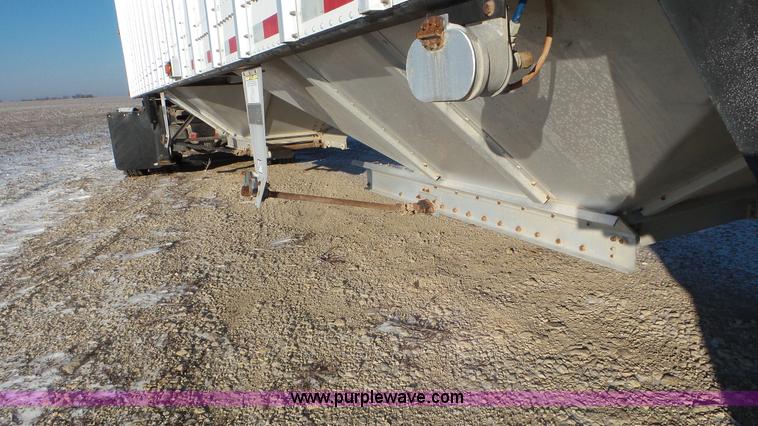image for item J8395 2010 Merritt double hopper grain trailer
