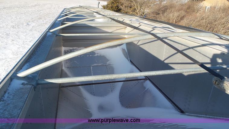 image for item J8395 2010 Merritt double hopper grain trailer