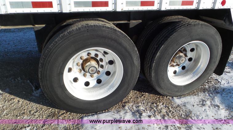 image for item J8395 2010 Merritt double hopper grain trailer